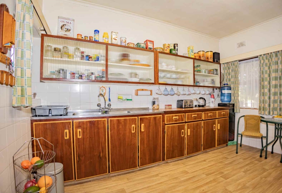 4 Bedroom Property for Sale in Oostersee Western Cape